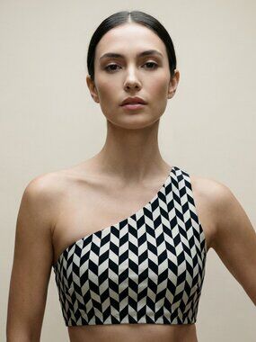 Chic Black and White Geometric One-Shoulder Crop Top